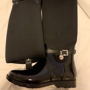 MICHEAL KORS RAIN BOOTS AND INSIDE WARMERS